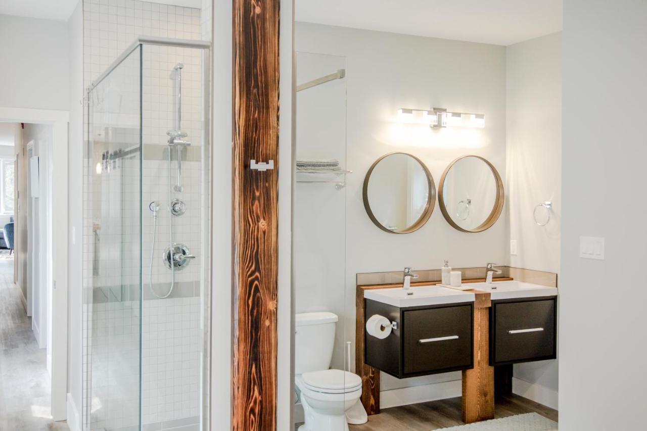 Ski In Ski Out With Huge Game Room And Hot Tub Fernie Luaran gambar