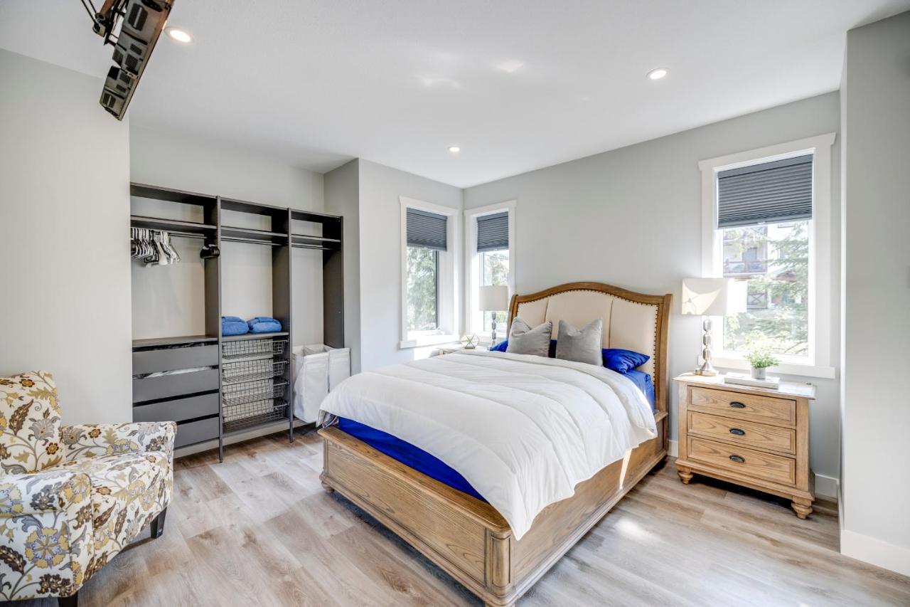 Ski In Ski Out With Huge Game Room And Hot Tub Fernie Luaran gambar
